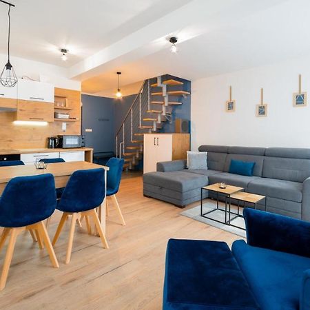 Apartamenty Everysky - Dom Reymonta 9 カルパッチ エクステリア 写真