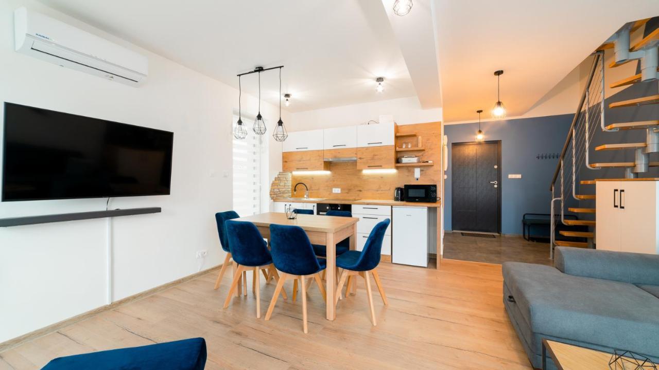 Apartamenty Everysky - Dom Reymonta 9 カルパッチ エクステリア 写真