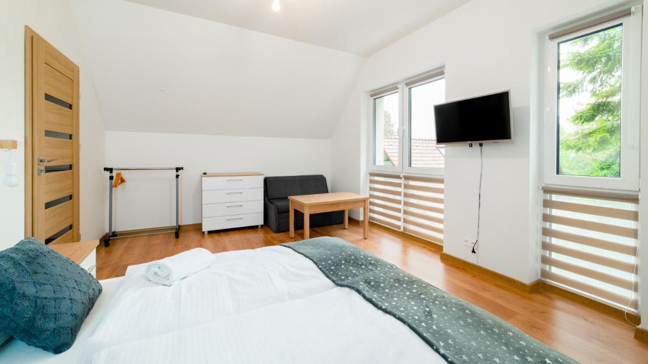 Apartamenty Everysky - Dom Reymonta 9 カルパッチ エクステリア 写真